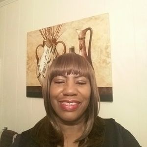 Meet your Posher, Deborah